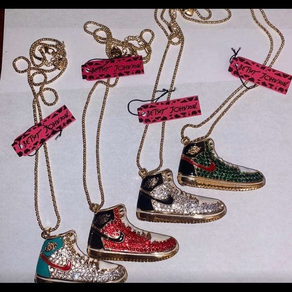 Betsey Johnson Nike shoe necklace - Picture 1 of 6